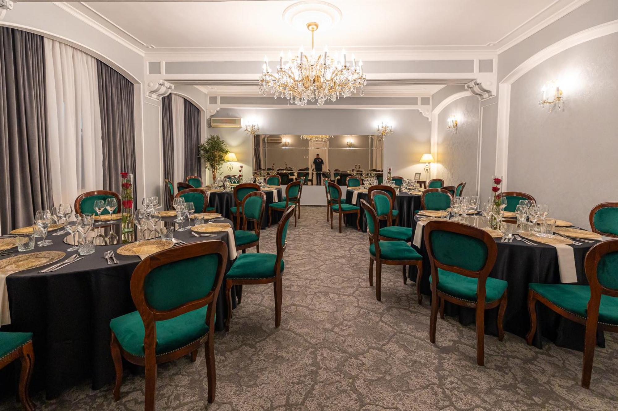 Hotel Brilliant Meses Zalău Εξωτερικό φωτογραφία