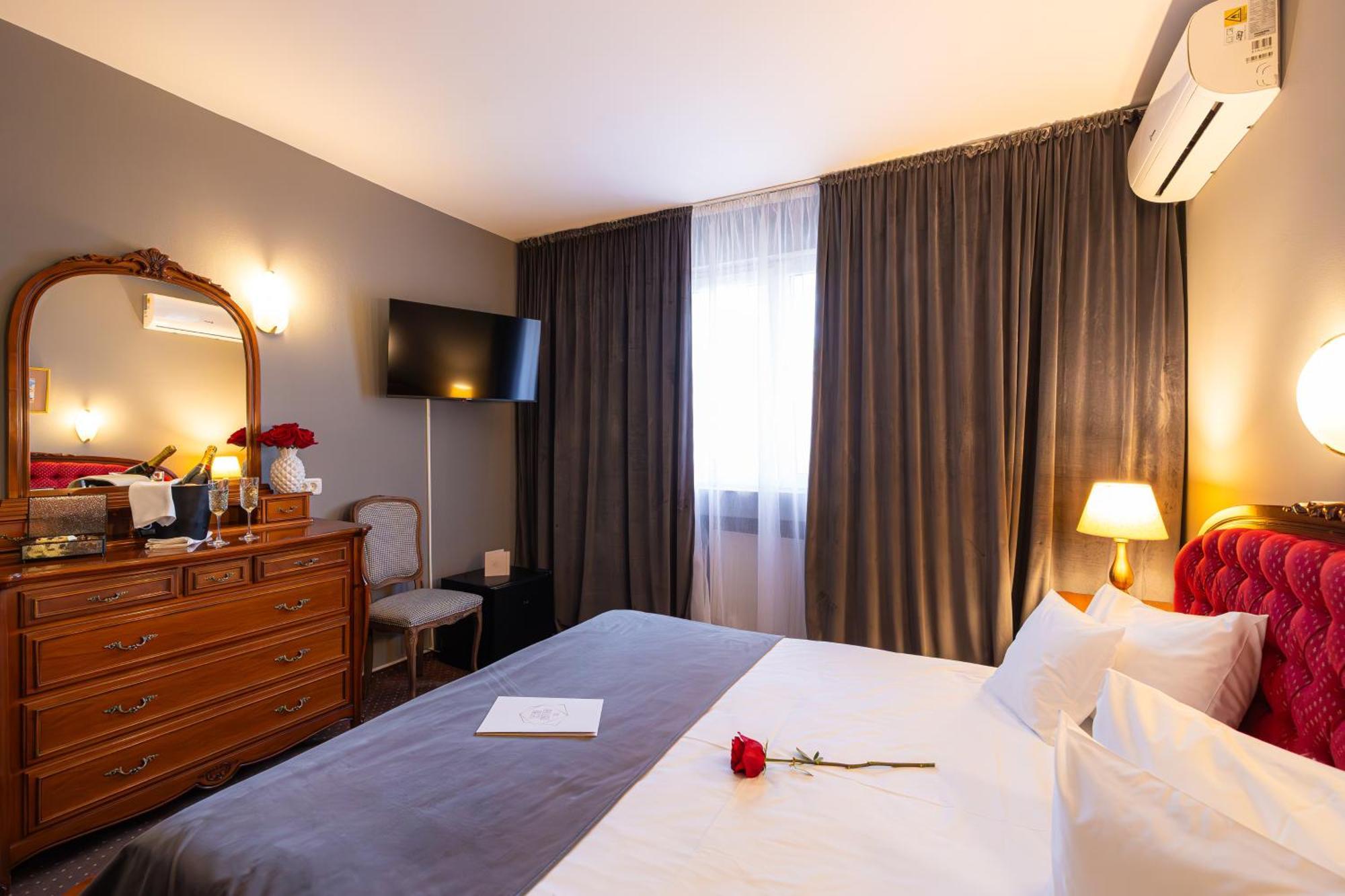 Hotel Brilliant Meses Zalău Εξωτερικό φωτογραφία